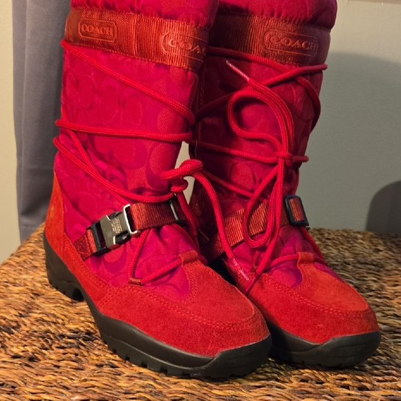Coach Sela Women's Vibrant Red Winter Boots Like New Size 7.5 - Picture 1 of 7